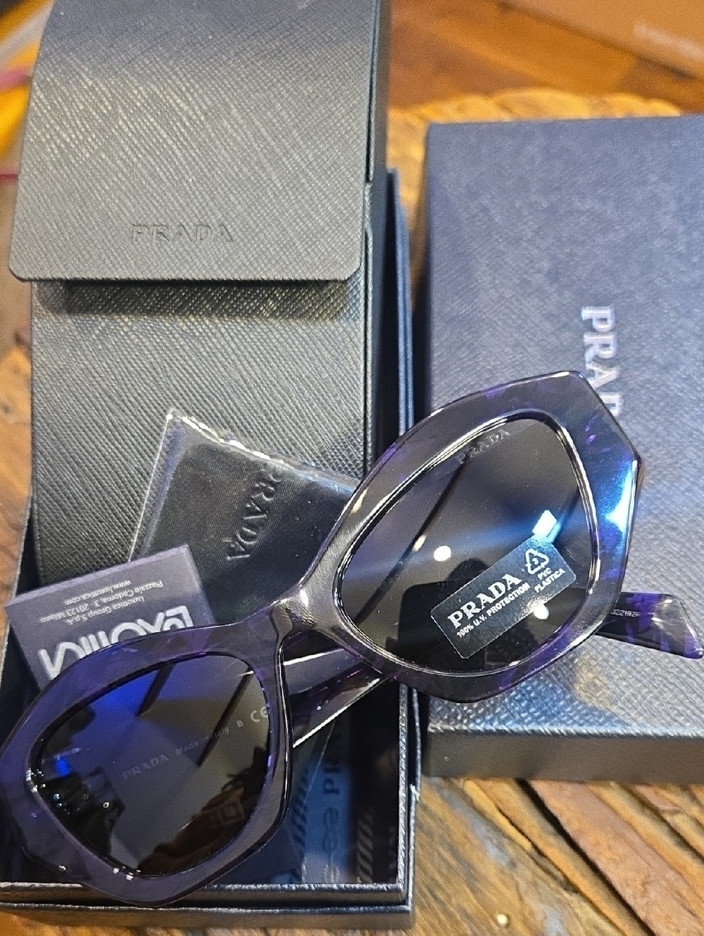 199 NWT - Prada PR 07YS 05V5S0 Cat Eye Acetate Abstract Purple Sunglasses - Picture 7 of 10
